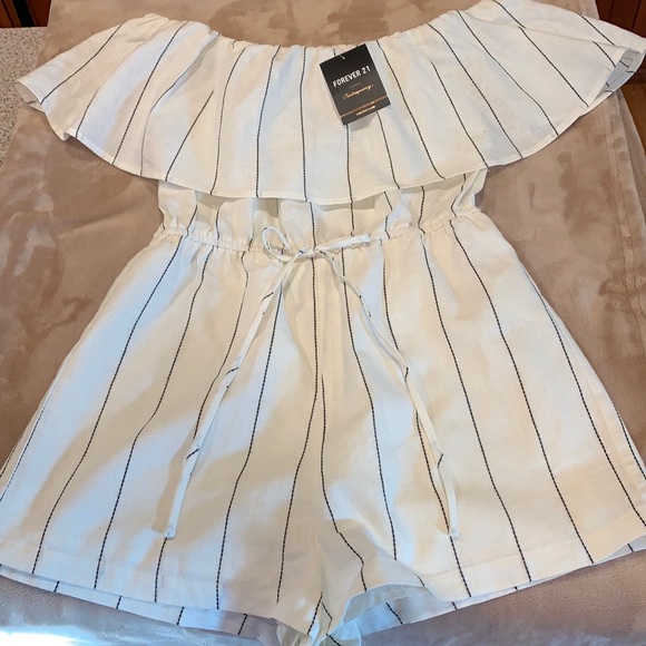 Forever 21 Pants - Forever 21 Ivory & Black Romper